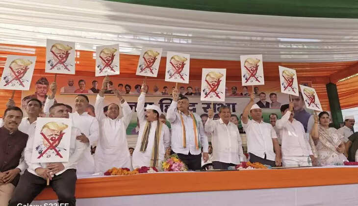 हल्द्वानी - कांग्रेस की ‘जय हिंद सभा’, सेना के शौर्य को किया नमन, केंद्र सरकार पर जमकर बरसे कांग्रेसी 