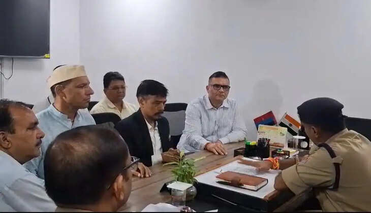 हल्द्वानी - कांग्रेस का SSP दफ्तर पर प्रदर्शन, आरोपियों पर केस न होने पर इस दिन तक का पुलिस को दिया अल्टीमेटम