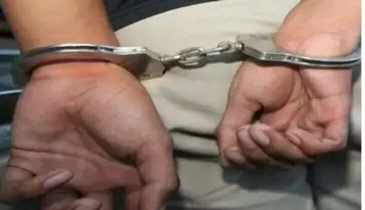 हल्द्वानी - लावारिस गाय को सड़क किनारे से ले जाकर सुनसान जगह पर काटा, फिर यहां बेचने की कोशिश, दो गिरफ्तार 