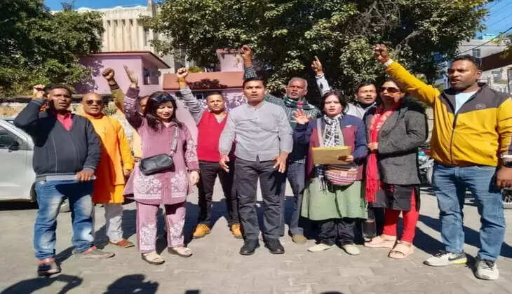 हल्द्वानी - AI इंजीनियर के सुसाइड बाद पुरुष आयोग बनाने की मांग, कानून का गलत प्रयोग कर पुरुषों को फंसा रही हैं महिलाएं