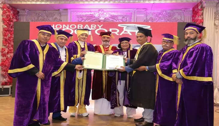 हल्द्वानी - वरिष्ठ पत्रकार गौरव गुप्ता ने हासिल की डॉक्टरेट की उपाधि, डॉ. गुप्ता की दो दशक से पत्रकारिता जगत में है यात्रा 