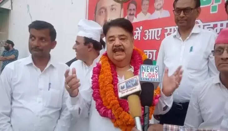  सपा ने बरेली में रिटायर्ड अफसर संजीव को बनाया उम्मीदवार, जानें कौन हैं मि. सक्सेना