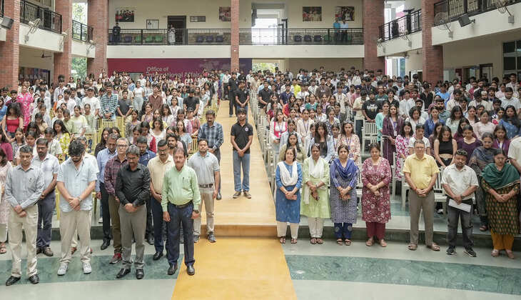 देहरादून- ग्राफिक एरा ने अपने पूर्व छात्र शहीद लेफ्टिनेंट बीरेश्वर गोस्वामी को दी श्रद्धांजलि, देश के लिए समर्पण करने पर किया नमन 