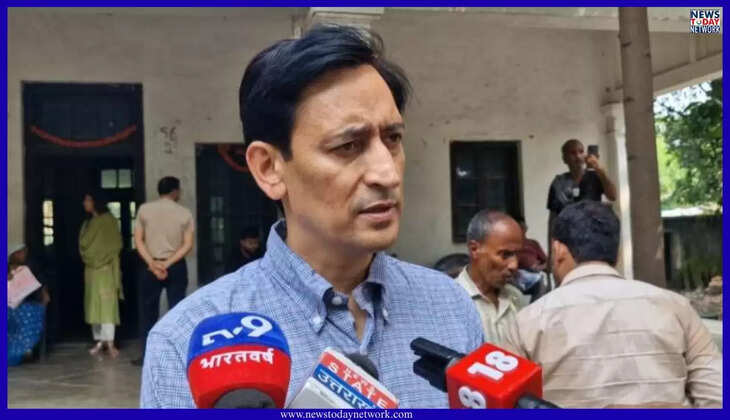 हल्द्वानी - बनभूलपुरा के आज़ाद नगर व गांधी नगर में हो रही है इतनी प्रतिशत बिजली चोरी, कमिश्नर ने दिए कड़ी कार्रवाई के निर्देश