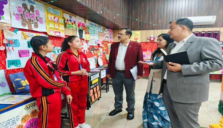 "हल्द्वानी -  शैमफोर्ड विद्यालय में नेशनल साइंस डे पर छात्रों ने किया कमाल, प्रदर्शनी में दिखे अनोखे आविष्कार"