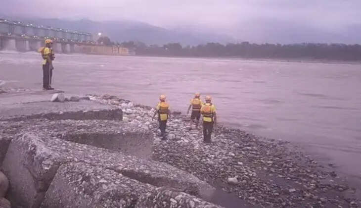 उत्तराखंड - नेपाल में भारी बारिश के बाद राज्य में यहां हाई अलर्ट, एसडीआरएफ को 24 घंटे अलर्ट मोड में रहने के निर्देश