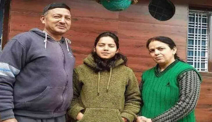 Pauri Garhwal Sonali Bisht Flying Officer indian Air Force  देवभूमि की सोनाली बिष्ट बनी वायु सेना में फ्लाइंग ऑफिसर