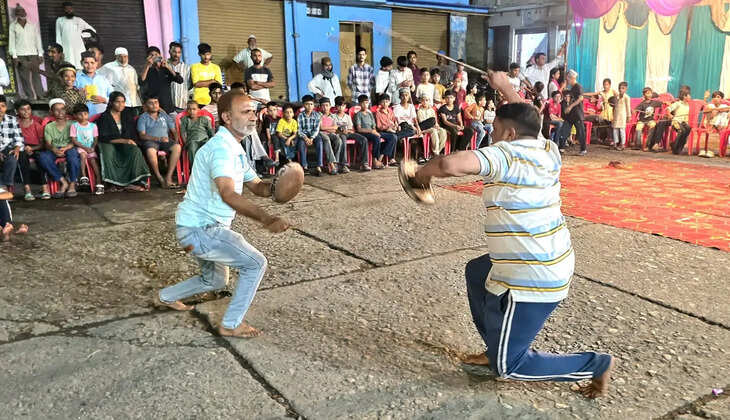 हल्द्वानी - चेहल्लुम पर अखाड़ा शमशीर-ए-हैदरी का आयोजन,खिलाड़ियों ने दिखाए हैरतअंगेज करतब दिखाकर बांधा समा&nbsp;