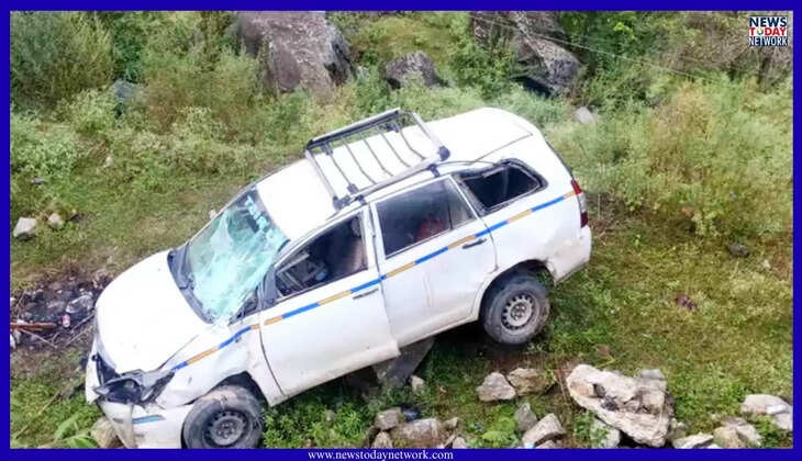 Uttarakhand Accident - यहां हो गया बड़ा हादसा, तीर्थयात्रियों की कार पलटी, एक लापता, दो गंभीर रूप से घायल