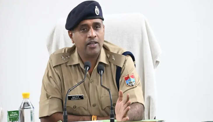 हल्द्वानी - साइबर ठगों पर पुलिस का डिजिटल स्ट्राइक, 378 संदिग्ध सिम और इतने मोबाईल फोन बंद कराने की कार्रवाई&nbsp;