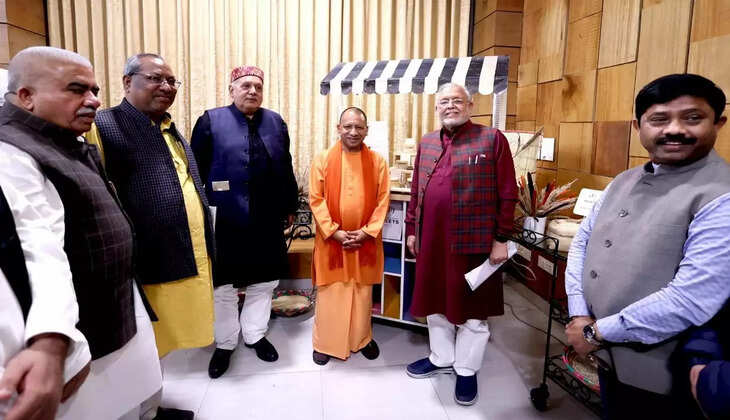 कैबिनेट मंत्री नंदी को कानपुर-मिर्जापुर, जयवीर सिंह को वाराणसी-बरेली का प्रभार