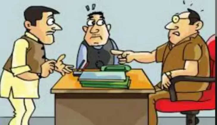 कर्मचारी 