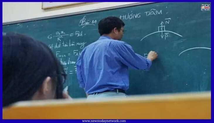 देहरादून - बोर्ड परीक्षा में खराब प्रदर्शन पर पर्वतारोहण तय, शिक्षकों की तबादला नियमावली तैयार, जल्द कैबिनेट में लाने की तैयारी 