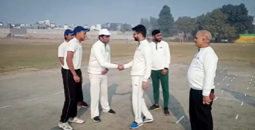 बरेली इन्वेस्टर समिटः फ्रेंडली क्रिकेट में प्रशासन ने मैच जीता, उद्यमियों ने जीते दिल