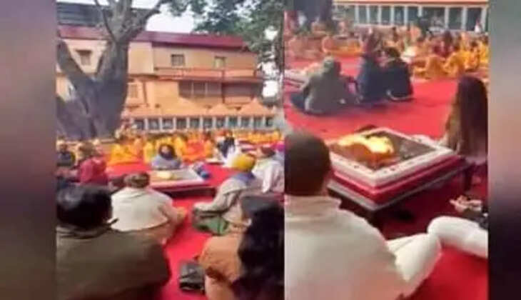 "ऋषिकेश - परमार्थ निकेतन में योग महोत्सव शुरू, भारत की जीत के लिए हुई विशेष पूजा"