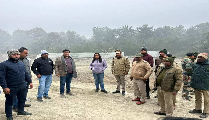 हल्द्वानी में अवैध खनन पर क्रेशर पर छापा 