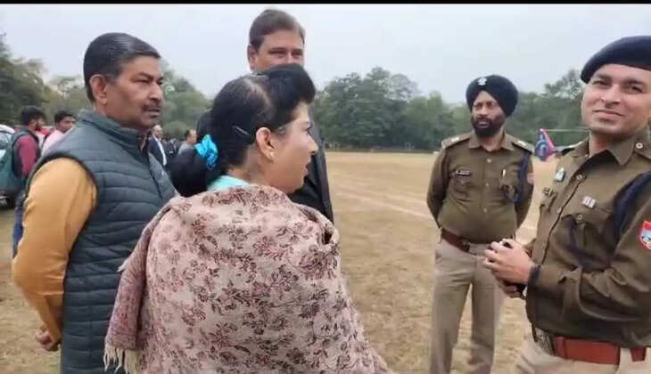 हल्द्वानी - मुख्यमंत्री से मिलने पहुंचे भाजपाईयों को पुलिस ने रोका, गुस्से से लाल क्यों हुए भाजपा&nbsp;जिलाध्यक्ष और मेयर&nbsp;