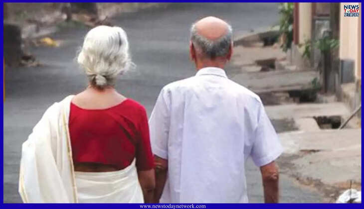 उत्तराखंड - रिटायर्ड विंग कमांडर की शर्मनाक हरकत, बुजुर्ग मां-बाप को घर से निकाला, सामान भी बाहर फेंका&nbsp;