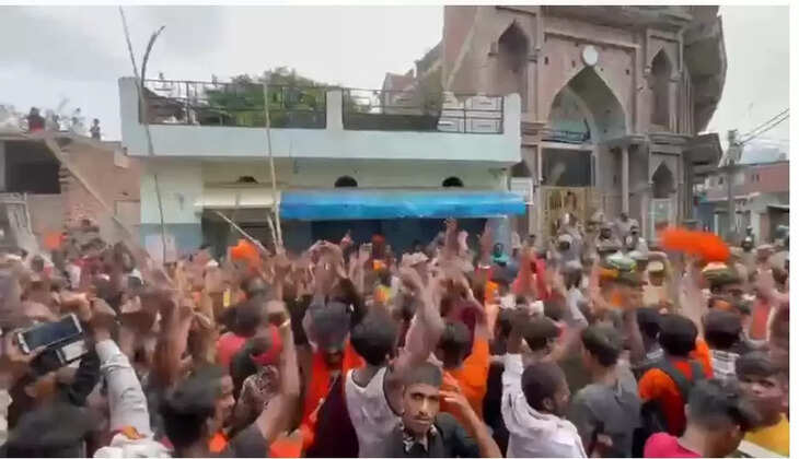 हि