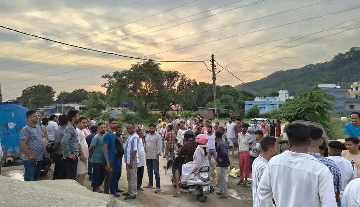 हल्द्वानी - डंपर में रेत के नीचे दबने से मजदूर की दर्दनाक मौत, सुरक्षा व्यवस्था पर उठे सवाल