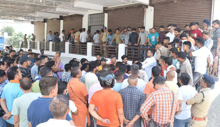 हल्द्वानी - गाय से गलत काम करने पर हफीज का मुंडवाया था सिर, पोती थी कालिख, 60 लोगों पर दर्ज हुआ केस&nbsp;