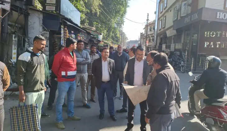 हल्द्वानी - अधिकारियों ने अब यहां बिछाया नक्शा, राष्ट्रीय खेलों में देश भर से आने वाले खिलाड़ियों को मिलेंगी चौड़ी सड़कें&nbsp;