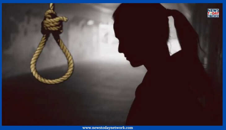 Uttarakhand News - मंदिर गई खाना बनाया, फिर सुसाइड नोट में लिखा मम्मी- पापा मुझे माफ़ करना, फांसी पर लटक गई युवती&nbsp;