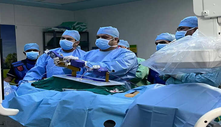 &lsquo;&rsquo; देहरादून - ग्राफिक एरा के विशेषज्ञों ने जटिल केस में बिना ऑपरेशन हार्ट का वाल्व बदला &lsquo;&rsquo;