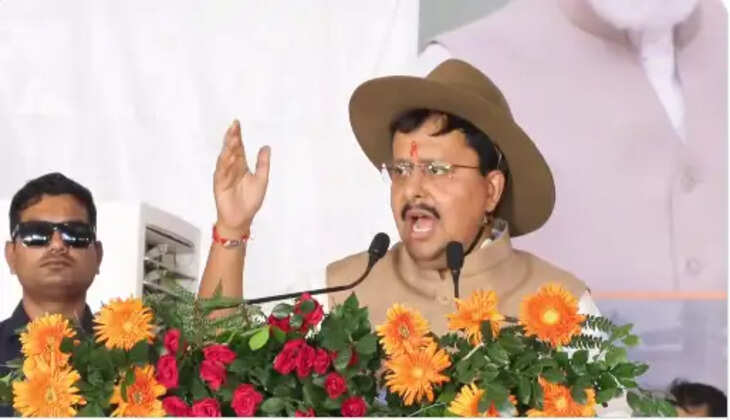 हल्द्वानी - सैनिकों को साध गए नितिन नबीन, बोले PM के दिल में बसती है वीरभूमि, सैनिकों का सम्मान सरकार का परम कर्तव्य - धामी