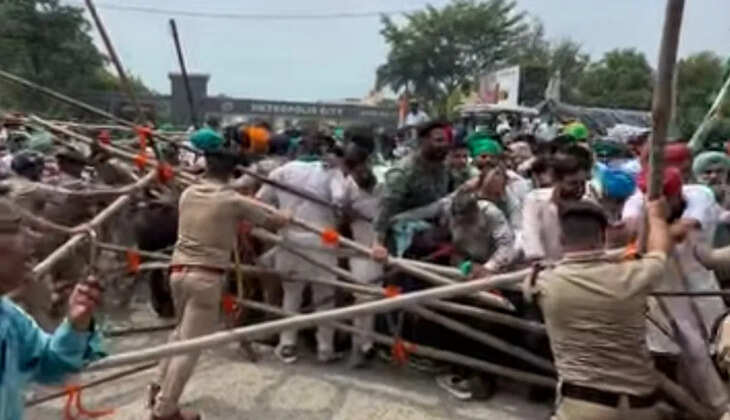 उत्तराखंड - रुद्रपुर में किसानों का हल्ला-बोल, कलेक्ट्रेट में धरना, बैरिकेडिंग तोड़कर परिसर में घुसे अन्नदाता