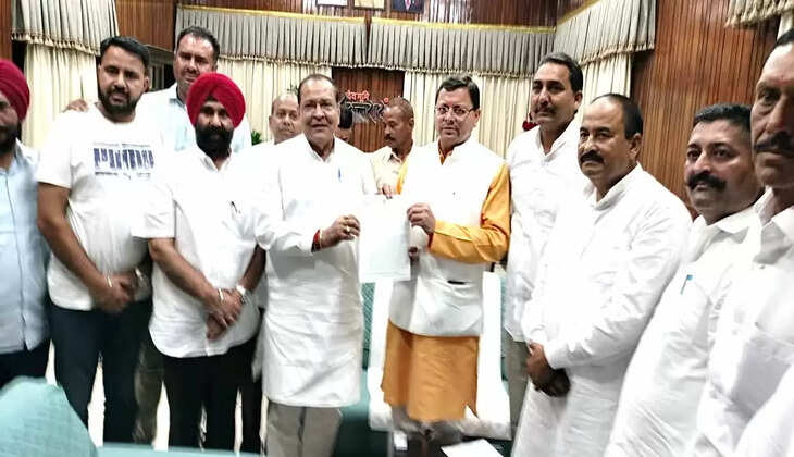 देहरादून - नेता प्रतिपक्ष के नेतृत्व में सीएम से मिला चीनी मिल के श्रमिकों का प्रतिनिधि मंडल, उठाई यह मांग&nbsp;