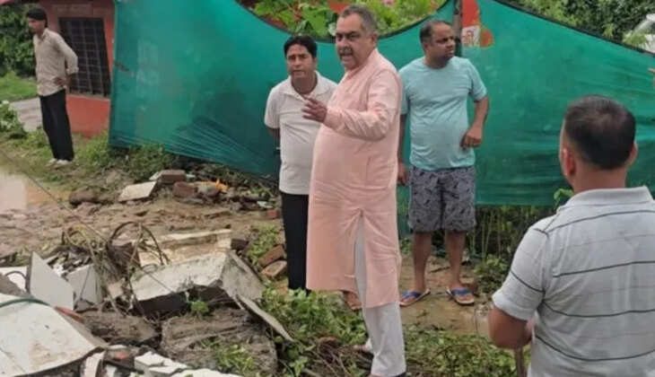 उत्तराखंड - दुःखद, सड़क पर टूटे पड़े विद्युत तार ने ली मां-बेटी की जान, जिम्मेदार लोगों के खिलाफ कार्रवाई की मांग