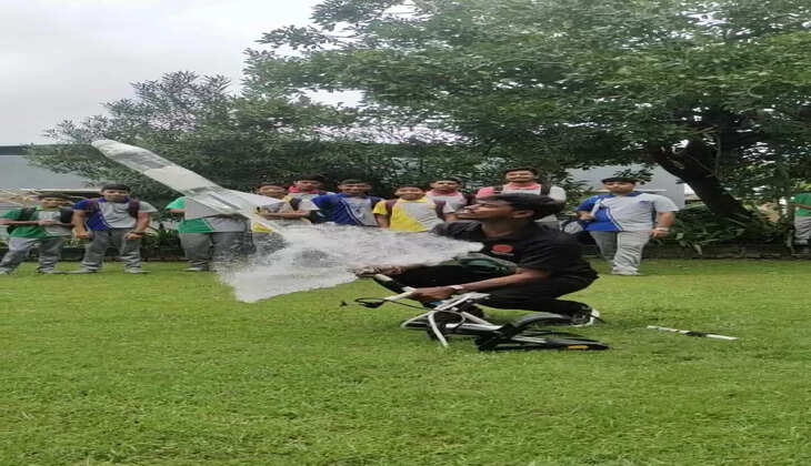 बीएलएम एकेडमी में एस्ट्रोवर्स एक्सपीरियंस द्वारा राष्ट्रीय अंतरिक्ष दिवस का भव्य आयोजन