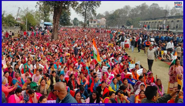 लालकुआं - बिंदुखत्ता को राजस्व गांव बनाने की मांग पर बड़ा जन-आंदोलन, हजारों की संख्या में सड़कों पर उतरे लोग&nbsp;