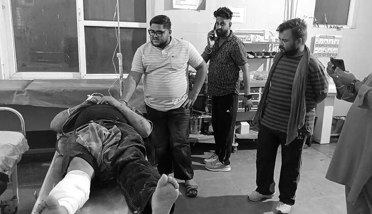 Kumaon Crime - दिनदहाड़े ताबड़तोड़ 15&ndash;25 राउंड फायरिंग से दहला तराई का यह शहर,&nbsp;पीछा कर कार पर बरसाईं गोलियां