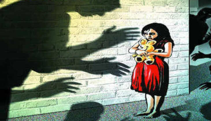 उत्तराखंड - हे भगवान! अब उधमसिंह नगर में 4 साल की मासूम के साथ स्कूल में हुआ गैंगरेप, छात्र आरोपियों को किया गिरफ्तार&nbsp;