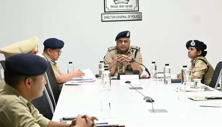 उत्तराखंड पुलिस ने हाथरस हादसे से लिया सबक, सत्संग-मेलों में भीड़ नियंत्रण के लिए ADG ने जारी किए यह निर्देश