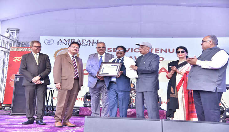 "हल्द्वानी -आम्रपाली विश्वविद्यालय के स्थापना दिवस 'स्पन्दन 2025' रहा बेहद खास, मेयर बोले इस चीज से दूर रहे छात्र"