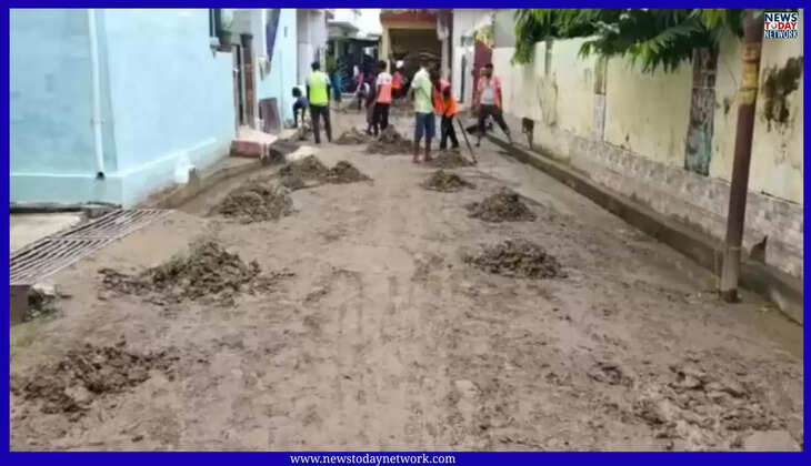 हल्द्वानी - रात में आफत की बारिश, इन जगहों पर घरों में घुसा पानी और सिल्ट, नगर निगम जुटा राहत कार्य में