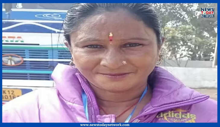 Mahakumbh Stampede - महाकुंभ में मची भगदड़ में उत्तराखंड की एक महिला की मौत, बेटे-बहू के साथ गई थी प्रयागराज 