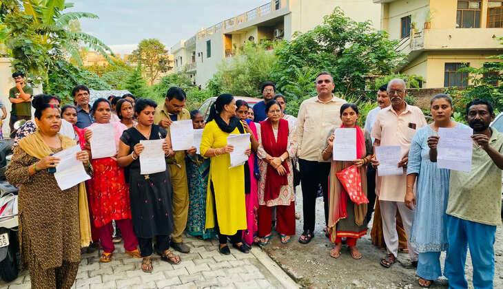 "हल्द्वानी में बढ़ा जनआक्रोश, 50 साल से बसे परिवारों को उजाड़ने की तैयारी"