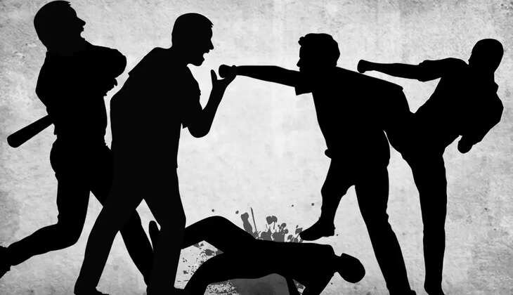 हल्द्वानी - भुजियाघाट के रिजॉर्ट में जमकर हंगामा, कई राउंड हुई फायरिंग, पूर्व छात्रसंघ अध्यक्ष रश्मि लमगड़िया भी फंसी&nbsp;