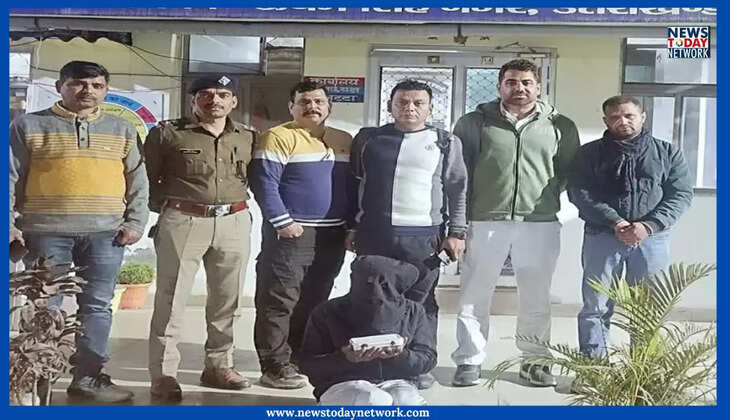 रुद्रपुर - 25 लाख रुपये की हेरोइन के साथ एक तस्कर गिरफ्तार दूसरा फरार, यहां से लाकर उत्तराखंड में बेचता था 