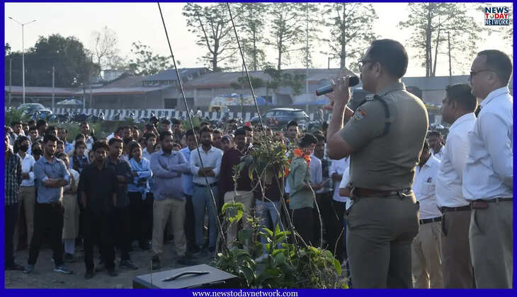 हल्द्वानी - मदरसन कंपनी का विवाद सुलझा, श्रमिकों का आन्दोलन हुआ समाप्त, कल से काम पर लौटेंगे फैक्ट्री कर्मचारी