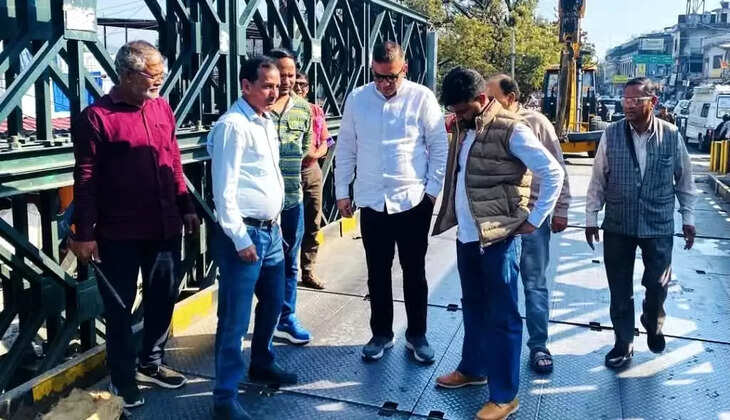 "हल्द्वानी - कलसिया पुल पर नट-बोल्ट चोरी, विधायक सुमित हृदयेश ने दिए सख्त कार्रवाई के निर्देश"