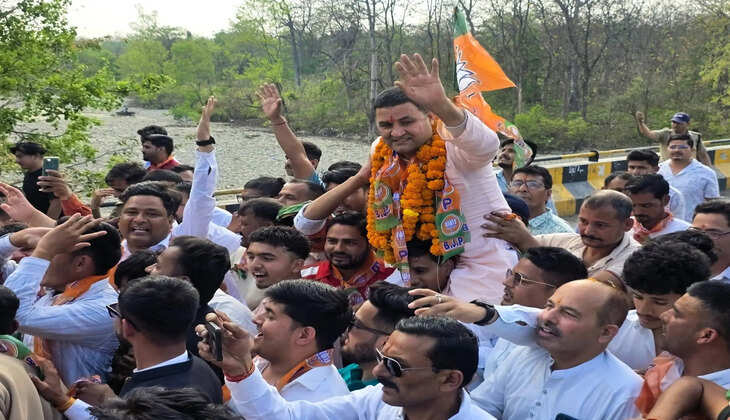 हल्द्वानी - कैबिनेट मंत्री राम सिंह कैड़ा का भव्य स्वागत, भाखड़ा क्षेत्र से लेकर भाजपा कार्यालय तक समर्थकों में जश्न 