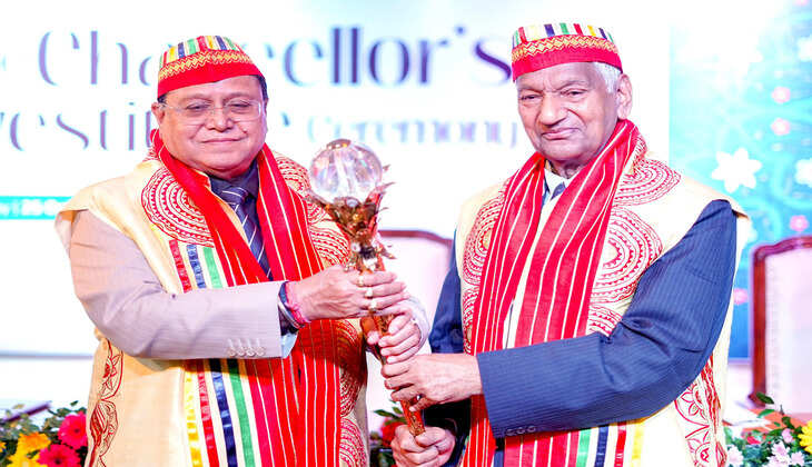 देहरादून - ग्राफिक एरा को मिला नया चांसलर, नीति आयोग के सदस्य और वैज्ञानिक डॉ. सारस्वत ने संभाला कार्यभार&nbsp;