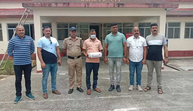Champawat News - चम्पावत पुलिस ने पकड़ी करोड़ों की स्मैक, बॉर्डर पार ले जाने की फ़िराक में था तस्कर&nbsp;