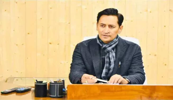 दीपक रावत 